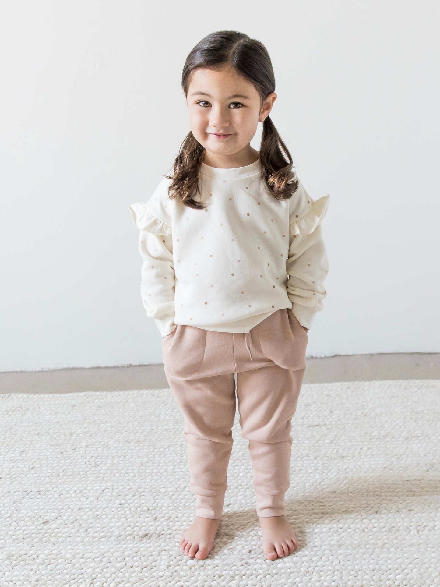 Abbie Fleece Ruffle Sweatshirt - Ivory + Fawn