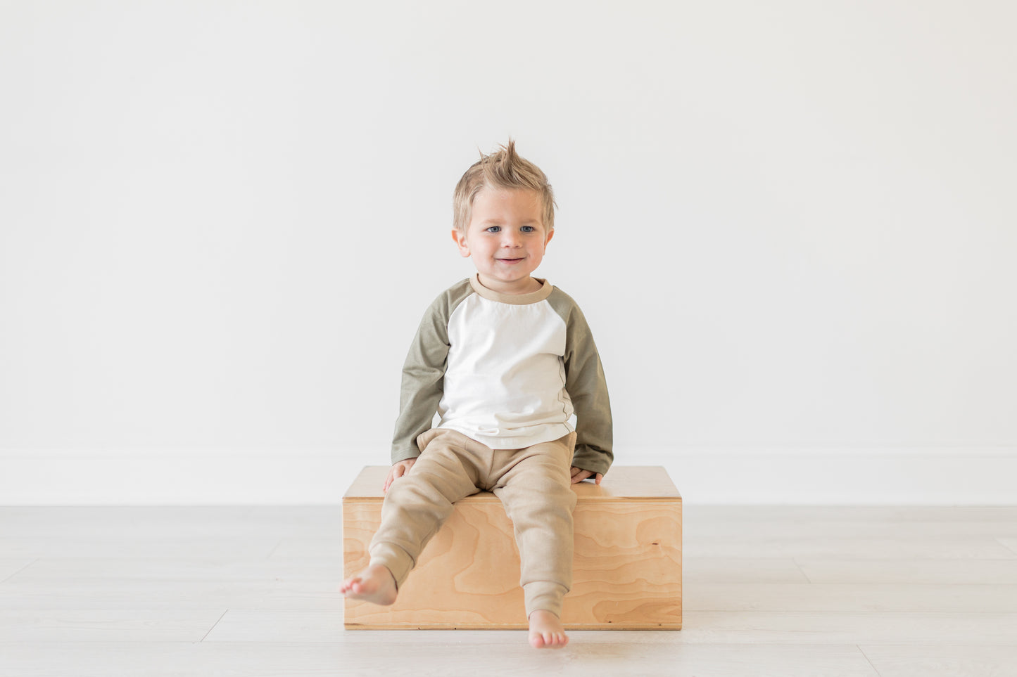 Louie Baseball Tee - Ivory + Spruce